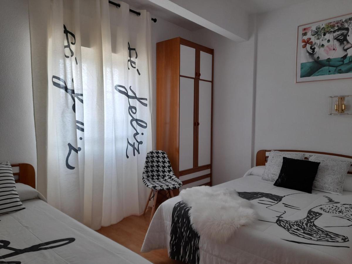 Hostal "Los Chanos El Ruso" Galende Exterior photo